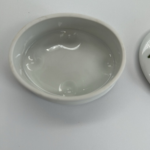 Antique handpainted trinket box limousine - Picture 9 of 9